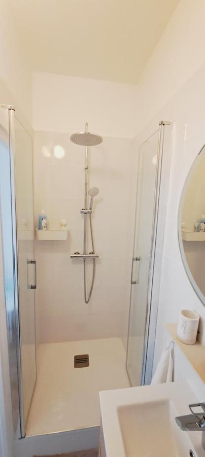 Agreable 2 Pieces - Rue Du Vieux * Versailles